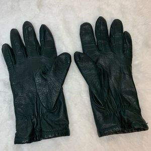 Grandoe | vintage green faux leather gloves 7